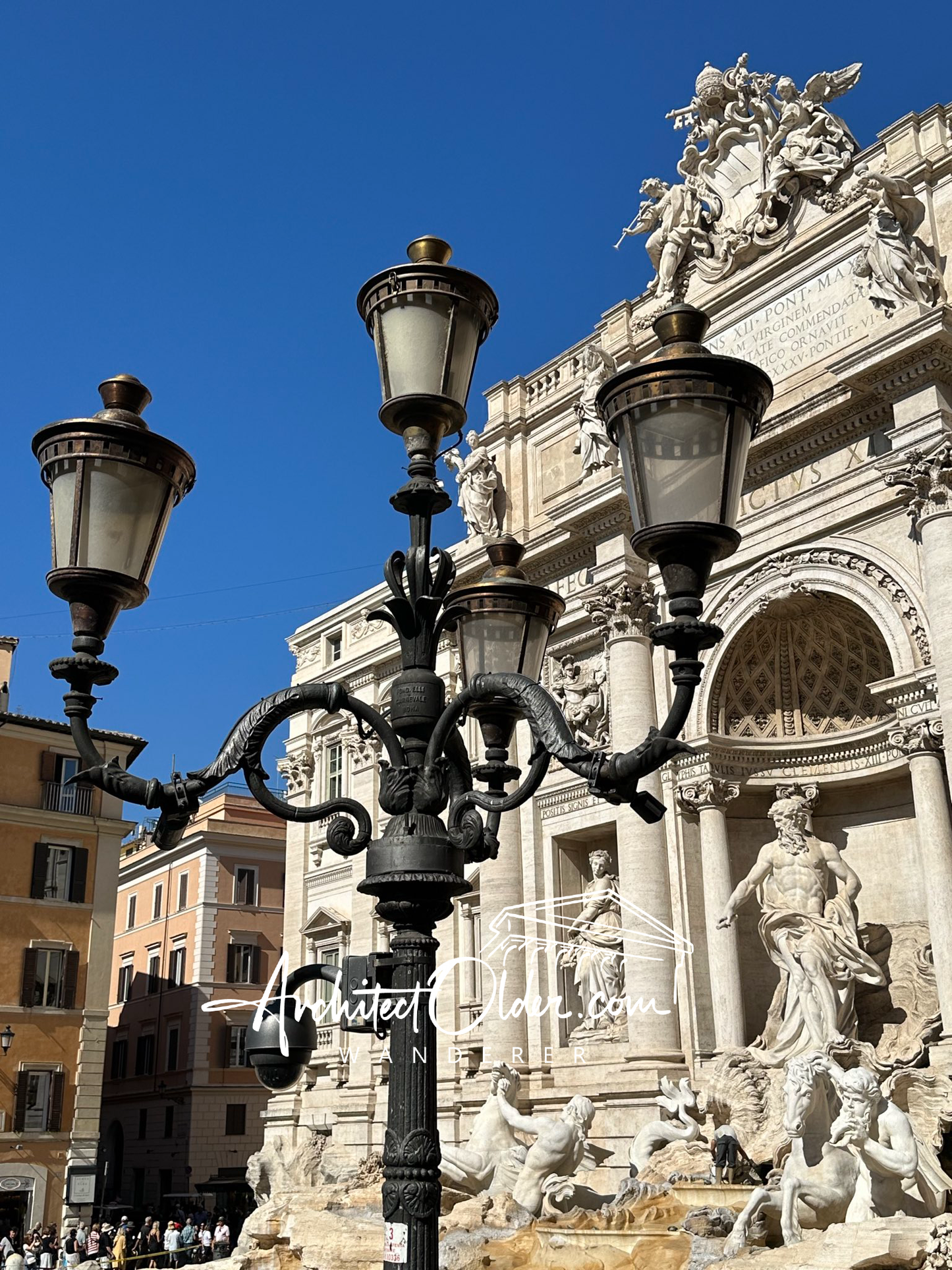 Trevi Light post